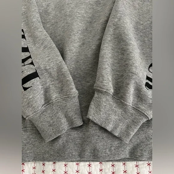 Taylor Swift ERAS Tour Official Merch Quarter Zip Sweatshirt Size X-Lrg NWOT - Picture 8 of 12